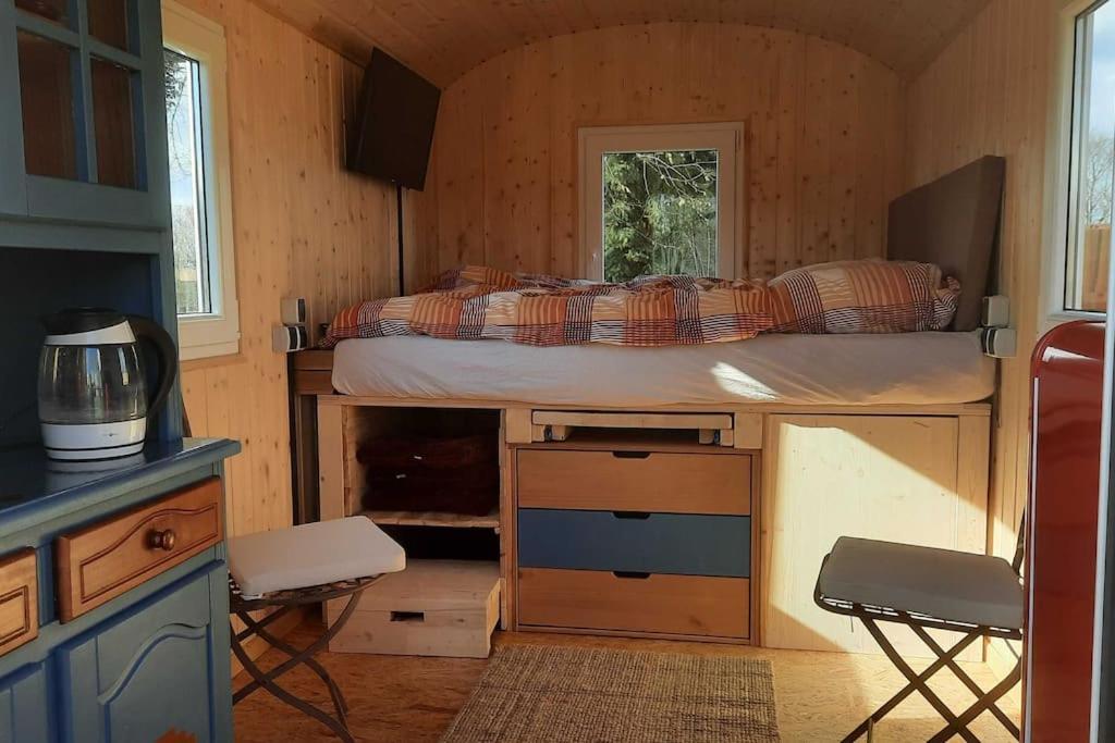 Zirkuswagen Glamping Fuer 2 Mit Veranda Kueche Netflix Parken Und Hofladen Steinhofel 外观 照片